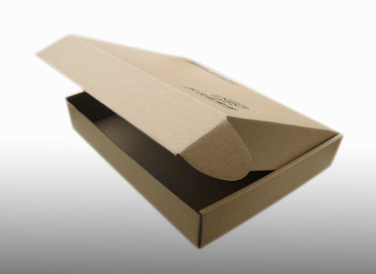 กล่องของขวัญกระดาษแข็ง 2 นิ้ว AI จัดส่งกล่องไปรษณีย์ลูกฟูกสีด้าน